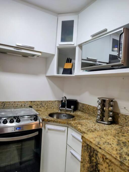 Apto Pe Na Areia Condominio Oceanside Camboinhas 니테로이 외부 사진
