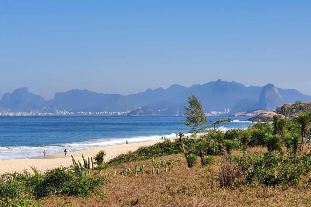 Apto Pe Na Areia Condominio Oceanside Camboinhas 니테로이 외부 사진